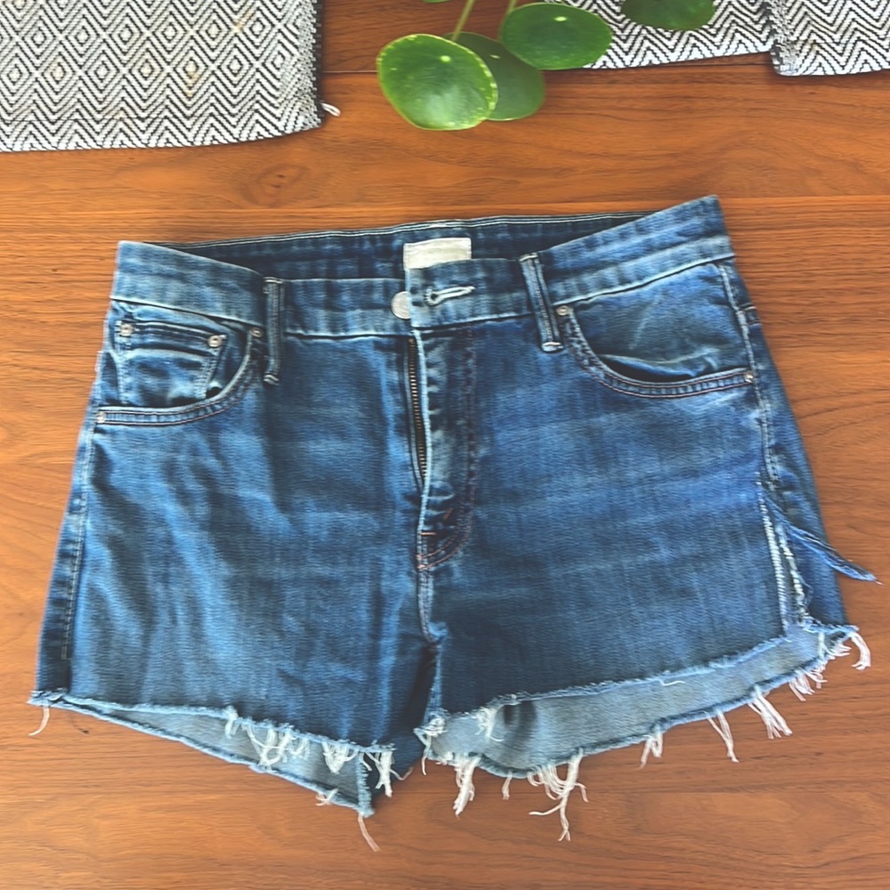 MOTHER shorts